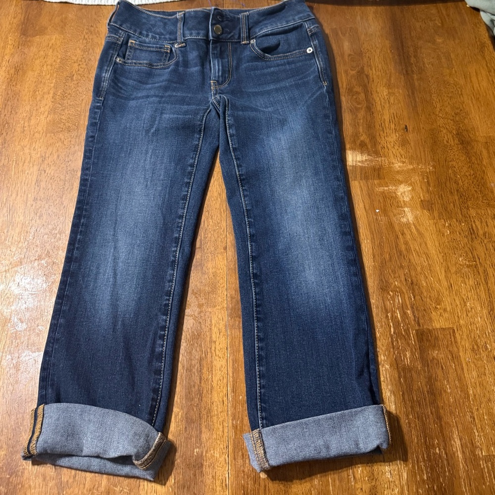 American Eagle Outfitters Dark Blue Cropped Jeans